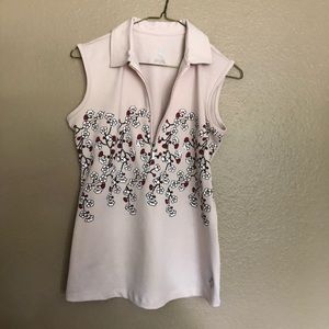 Sleeveless golf shirt